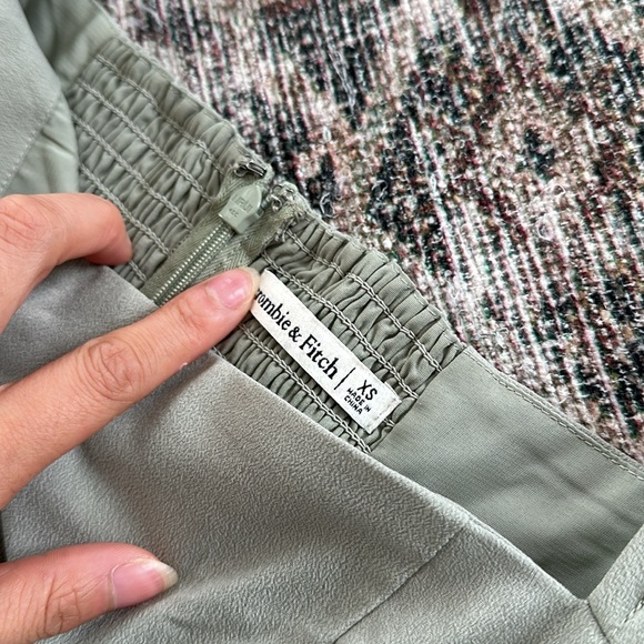 Abercrombie Long Sleeve Draped Skirt Mini Dress (Size XS) - Picture 3 of 7